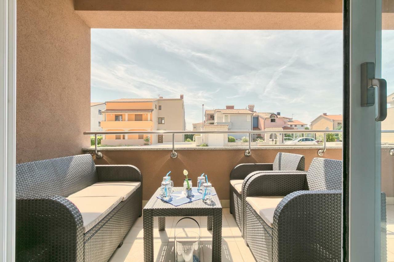Adriatic Apartment *